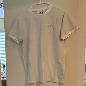 Hollister Men's White Short Sleeve Tee